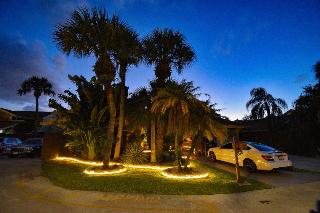 For Sale: $729,000 (2 beds, 2 baths, 1627 Square Feet)