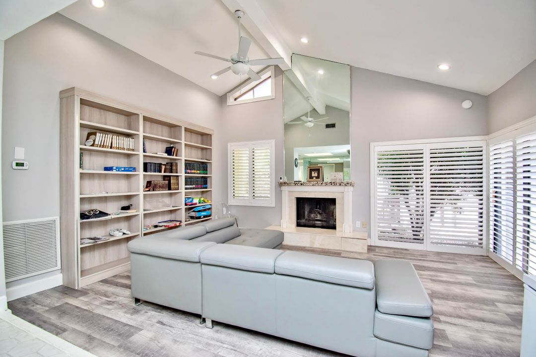 For Sale: $729,000 (2 beds, 2 baths, 1627 Square Feet)