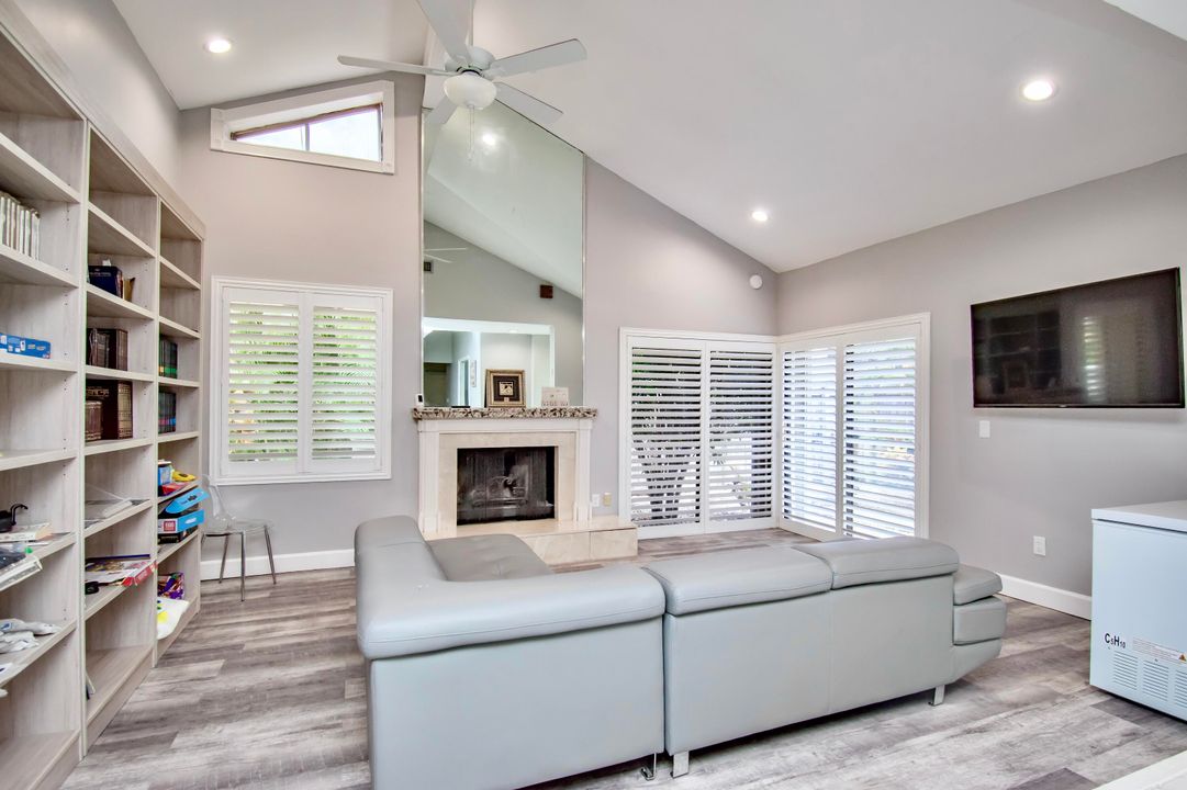 For Sale: $729,000 (2 beds, 2 baths, 1627 Square Feet)