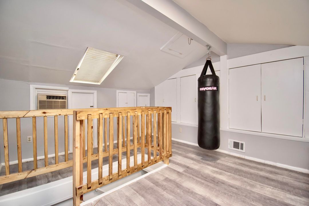 For Sale: $729,000 (2 beds, 2 baths, 1627 Square Feet)