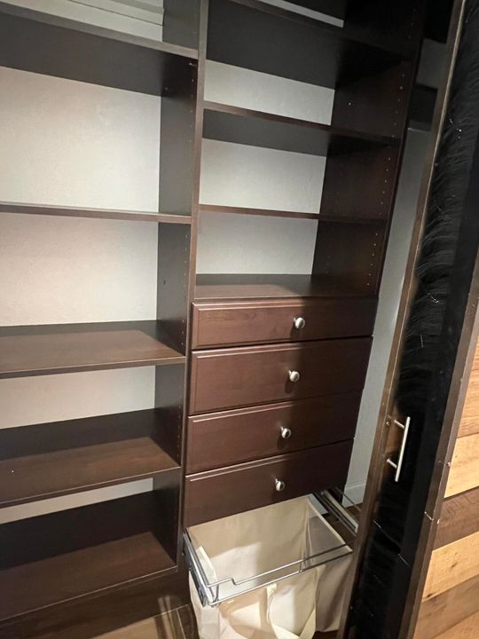 Active With Contract: $2,200 (2 beds, 2 baths, 1344 Square Feet)