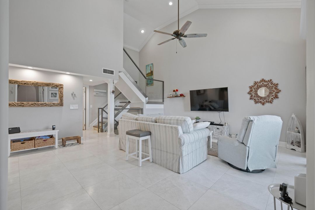 For Rent: $7,500 (3 beds, 2 baths, 1346 Square Feet)