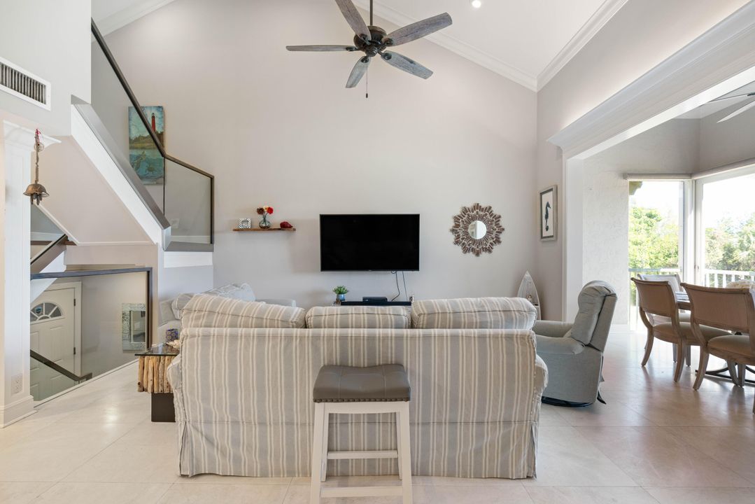 For Rent: $7,500 (3 beds, 2 baths, 1346 Square Feet)