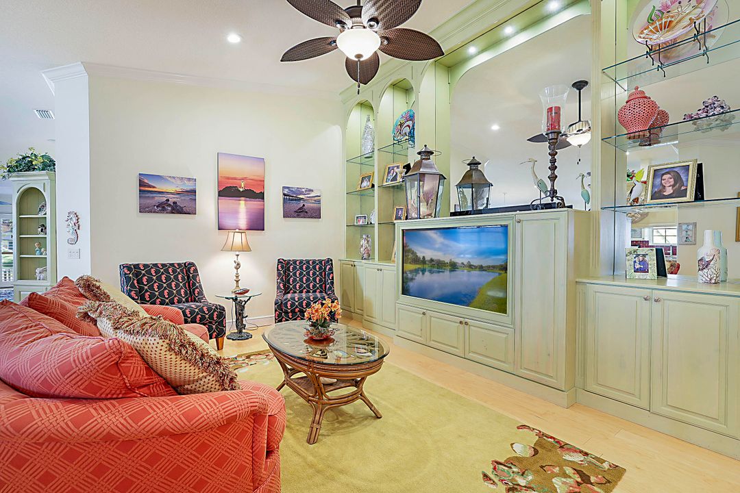 Activo con contrato: $725,000 (2 camas, 2 baños, 1678 Pies cuadrados)