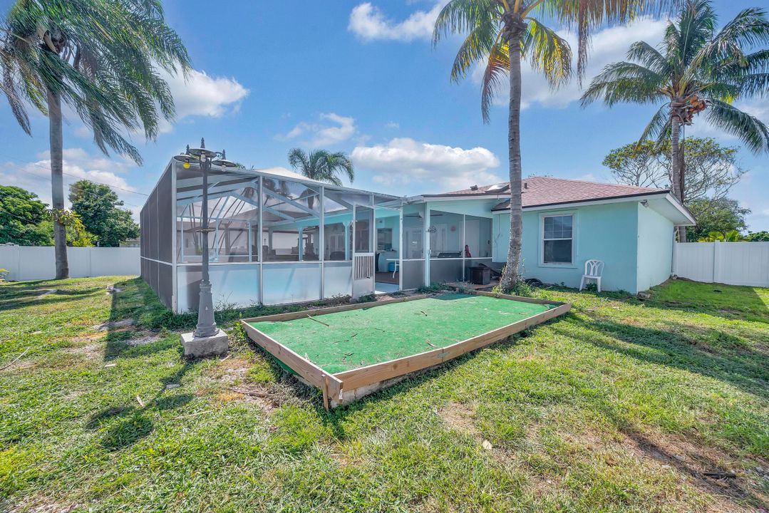 For Sale: $399,000 (3 beds, 2 baths, 1517 Square Feet)