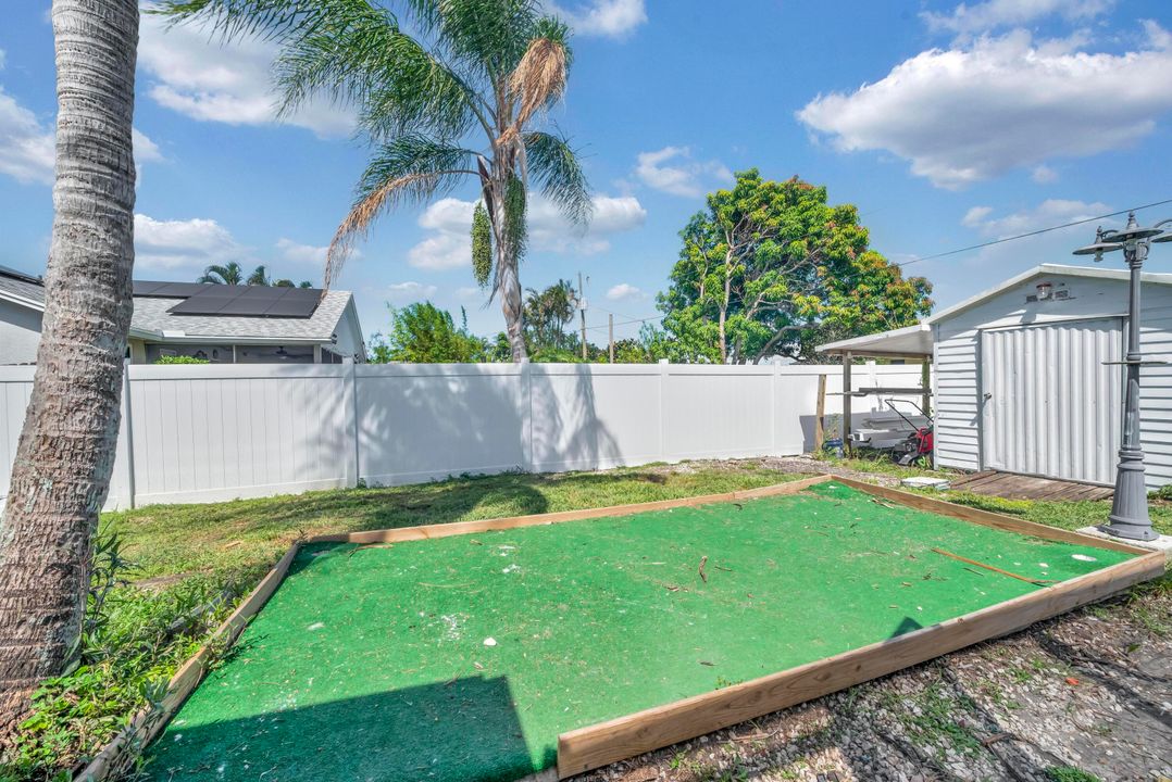 For Sale: $399,000 (3 beds, 2 baths, 1517 Square Feet)