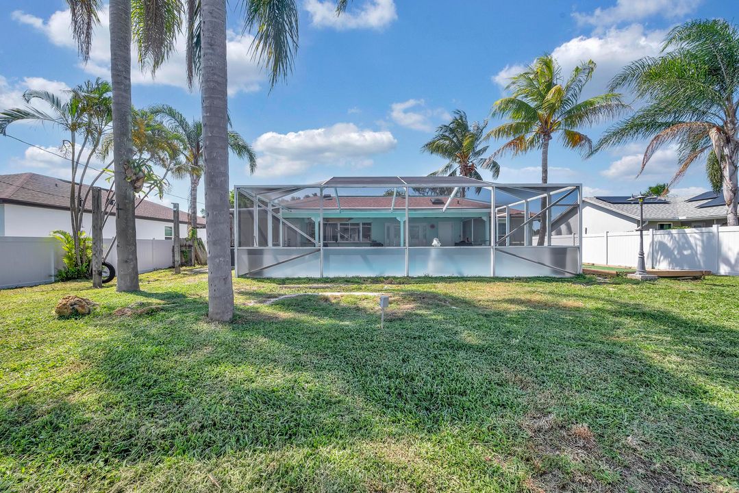 For Sale: $399,000 (3 beds, 2 baths, 1517 Square Feet)