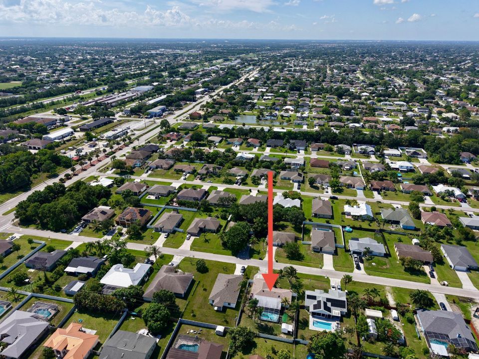 For Sale: $399,000 (3 beds, 2 baths, 1517 Square Feet)