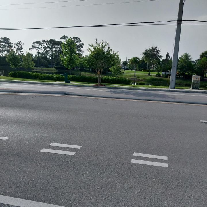 For Sale: $274,900 (2 beds, 1 baths, 1170 Square Feet)