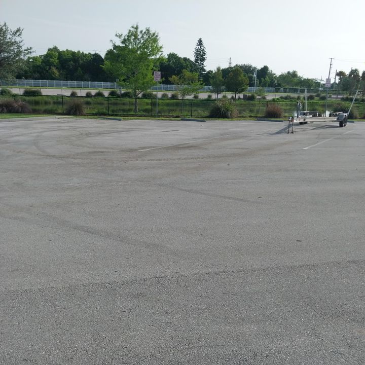 For Sale: $274,900 (2 beds, 1 baths, 1170 Square Feet)