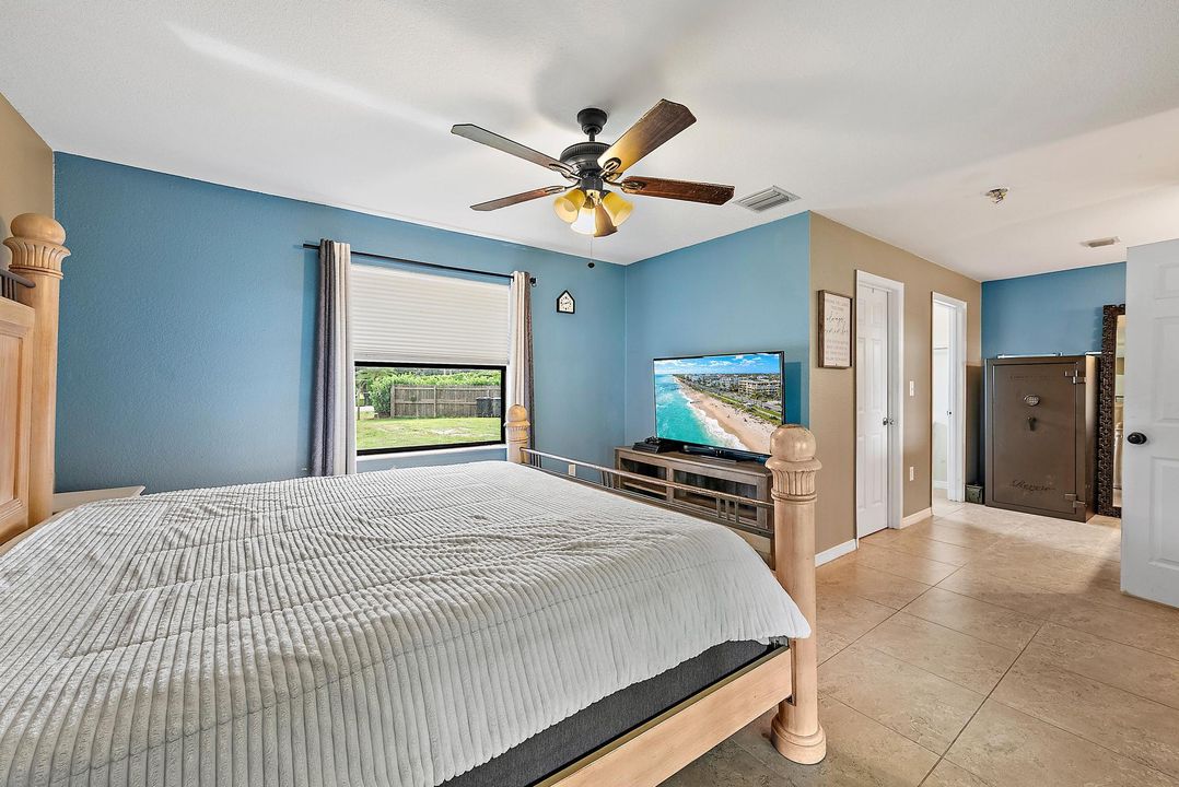 En Venta: $609,900 (3 camas, 2 baños, 1392 Pies cuadrados)