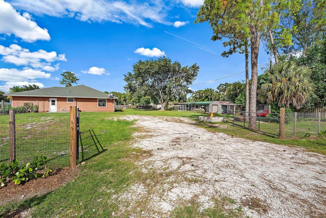 En Venta: $609,900 (3 camas, 2 baños, 1392 Pies cuadrados)