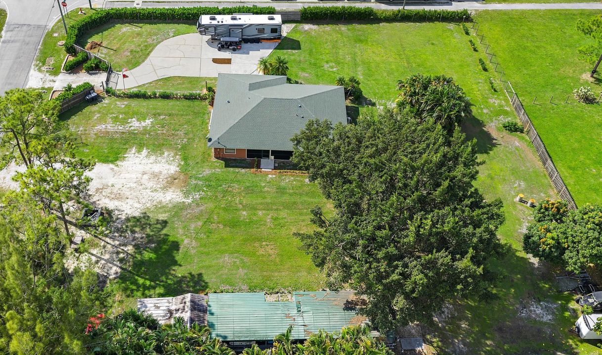 En Venta: $609,900 (3 camas, 2 baños, 1392 Pies cuadrados)