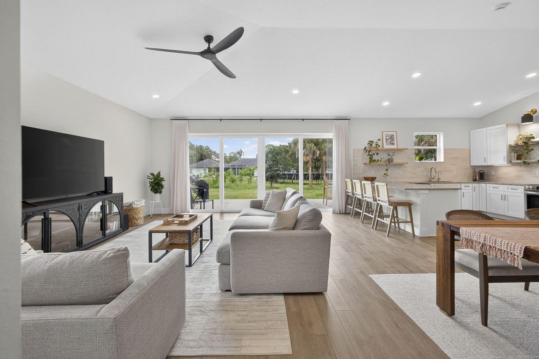 Active With Contract: $665,000 (3 beds, 2 baths, 1817 Square Feet)