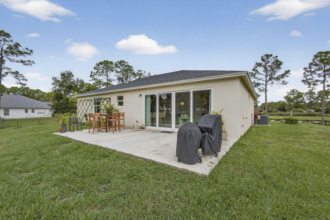 Active With Contract: $665,000 (3 beds, 2 baths, 1817 Square Feet)