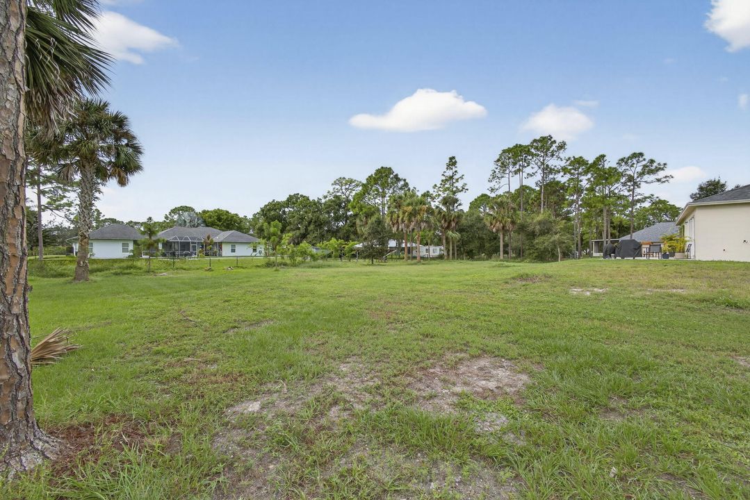 Active With Contract: $665,000 (3 beds, 2 baths, 1817 Square Feet)