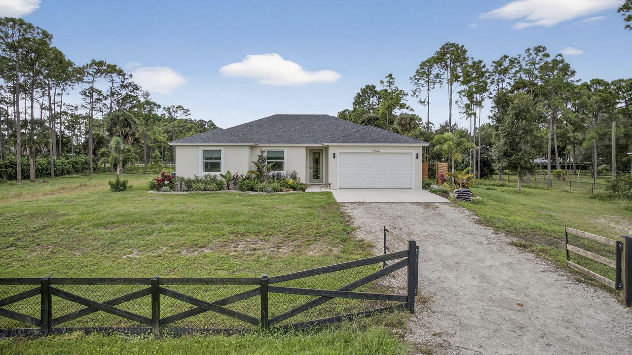 Active With Contract: $665,000 (3 beds, 2 baths, 1817 Square Feet)