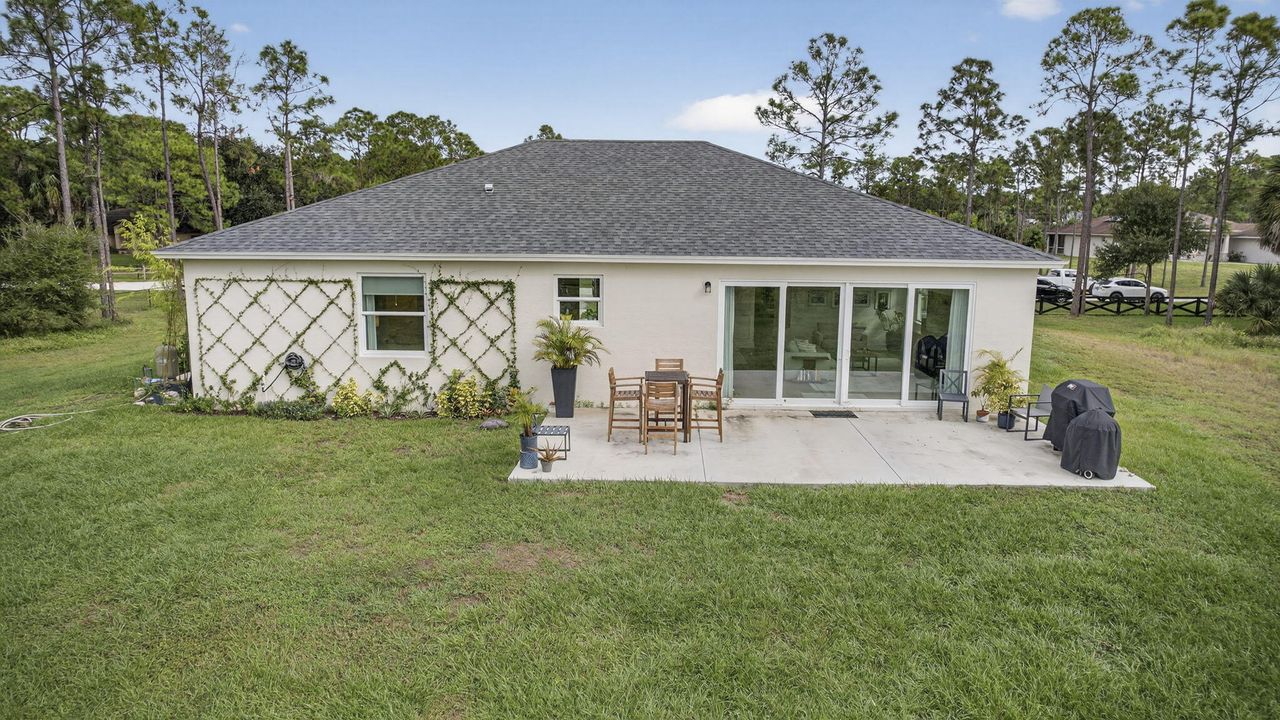 Active With Contract: $665,000 (3 beds, 2 baths, 1817 Square Feet)