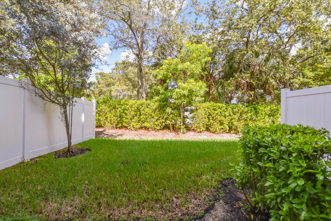 For Rent: $2,750 (3 beds, 2 baths, 1628 Square Feet)