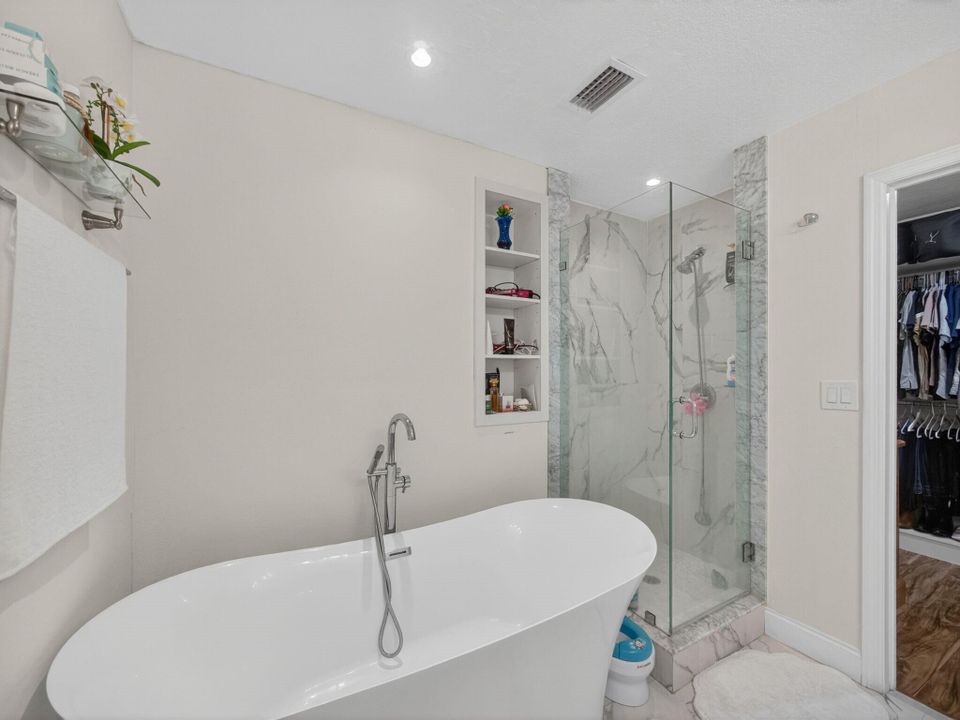 На продажу: $760,000 (2 спален, 2 ванн, 1807 Квадратных фут)