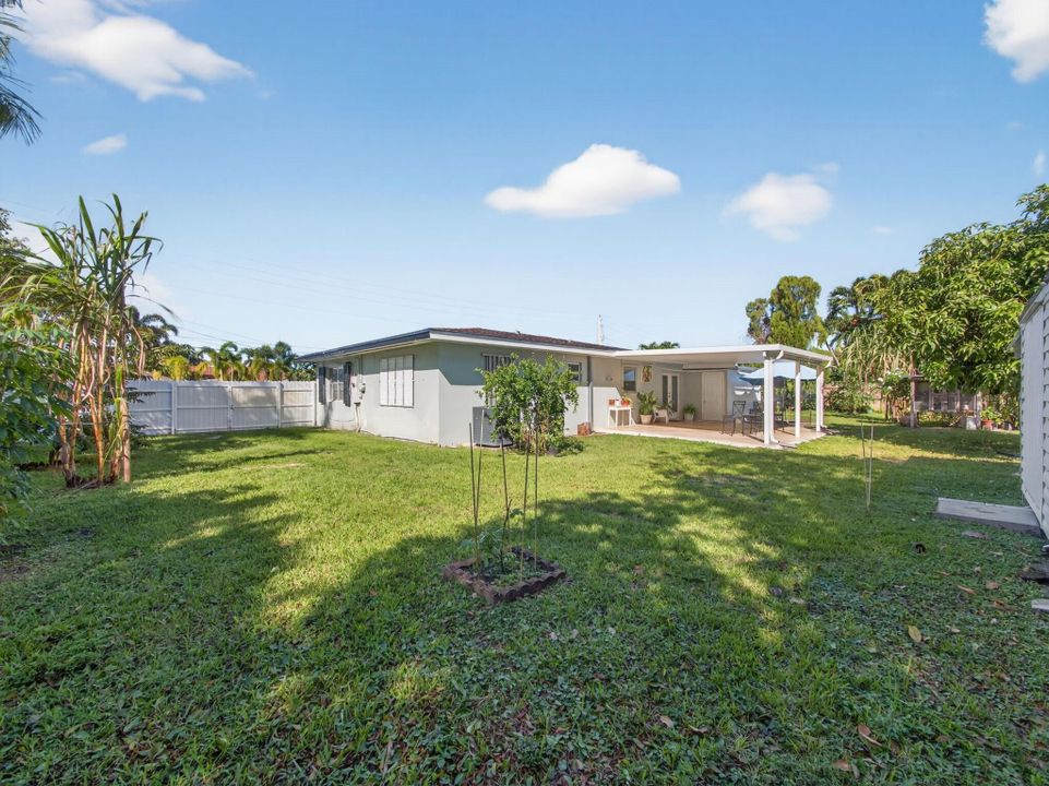 На продажу: $760,000 (2 спален, 2 ванн, 1807 Квадратных фут)