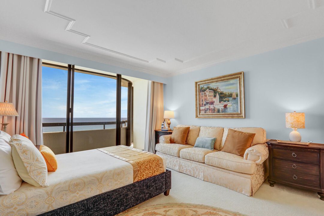 For Rent: $12,000 (2 beds, 3 baths, 2011 Square Feet)