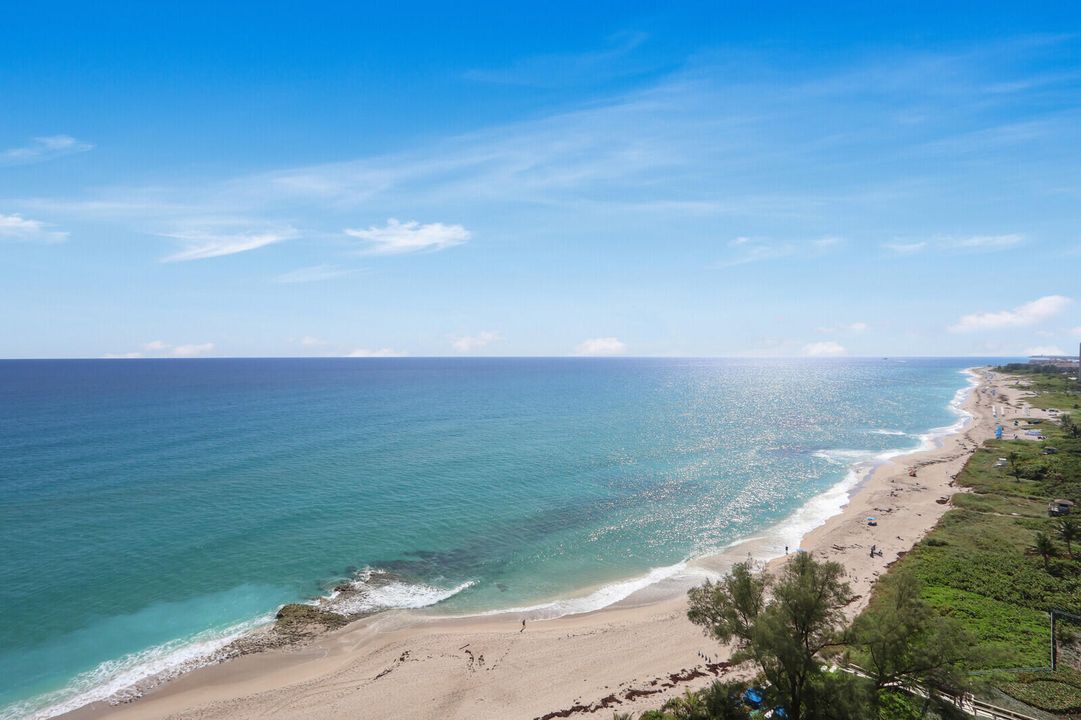 For Rent: $12,000 (2 beds, 3 baths, 2011 Square Feet)