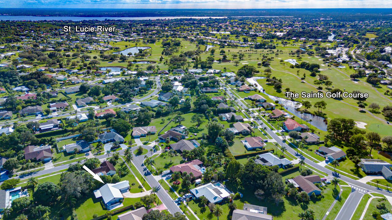 For Sale: $420,000 (3 beds, 2 baths, 1855 Square Feet)