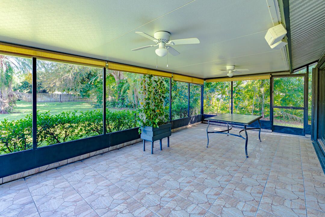 For Sale: $420,000 (3 beds, 2 baths, 1855 Square Feet)