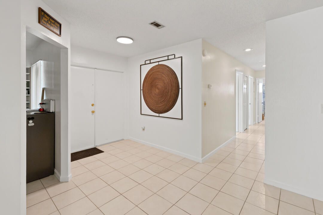 For Sale: $420,000 (3 beds, 2 baths, 1855 Square Feet)