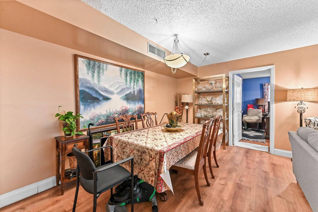 На продажу: $75,000 (1 спален, 1 ванн, 795 Квадратных фут)