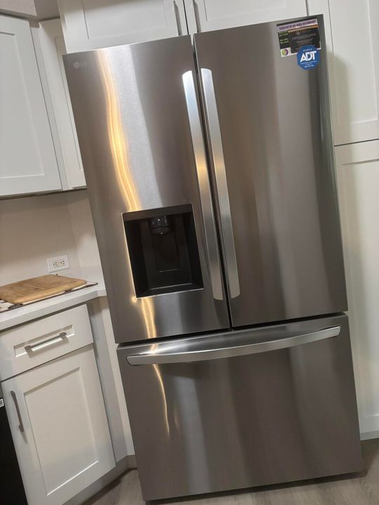 На продажу: $319,000 (3 спален, 2 ванн, 1201 Квадратных фут)