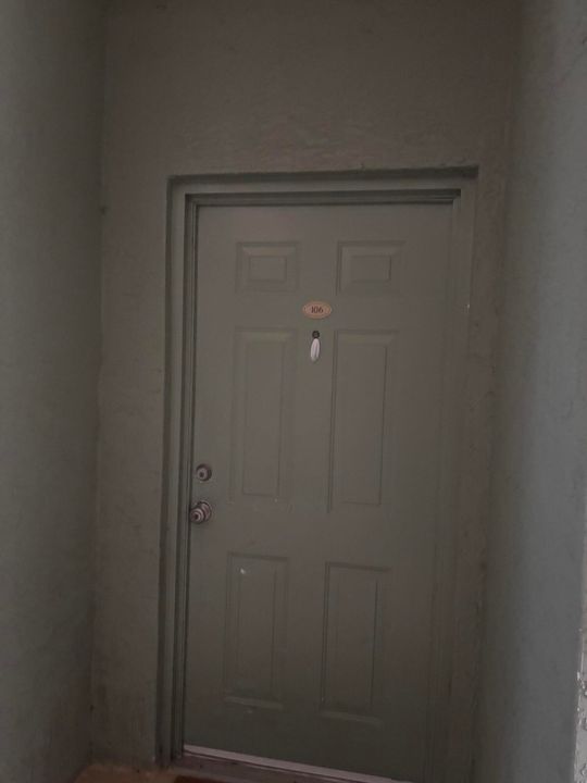 На продажу: $319,000 (3 спален, 2 ванн, 1201 Квадратных фут)