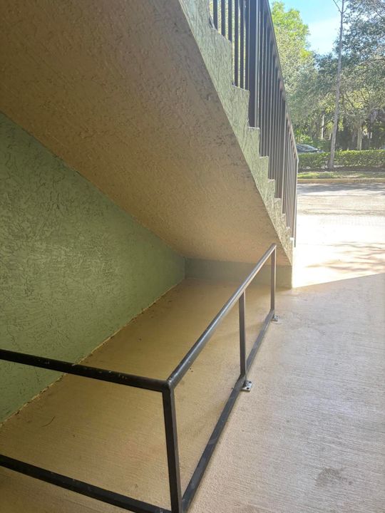 На продажу: $319,000 (3 спален, 2 ванн, 1201 Квадратных фут)