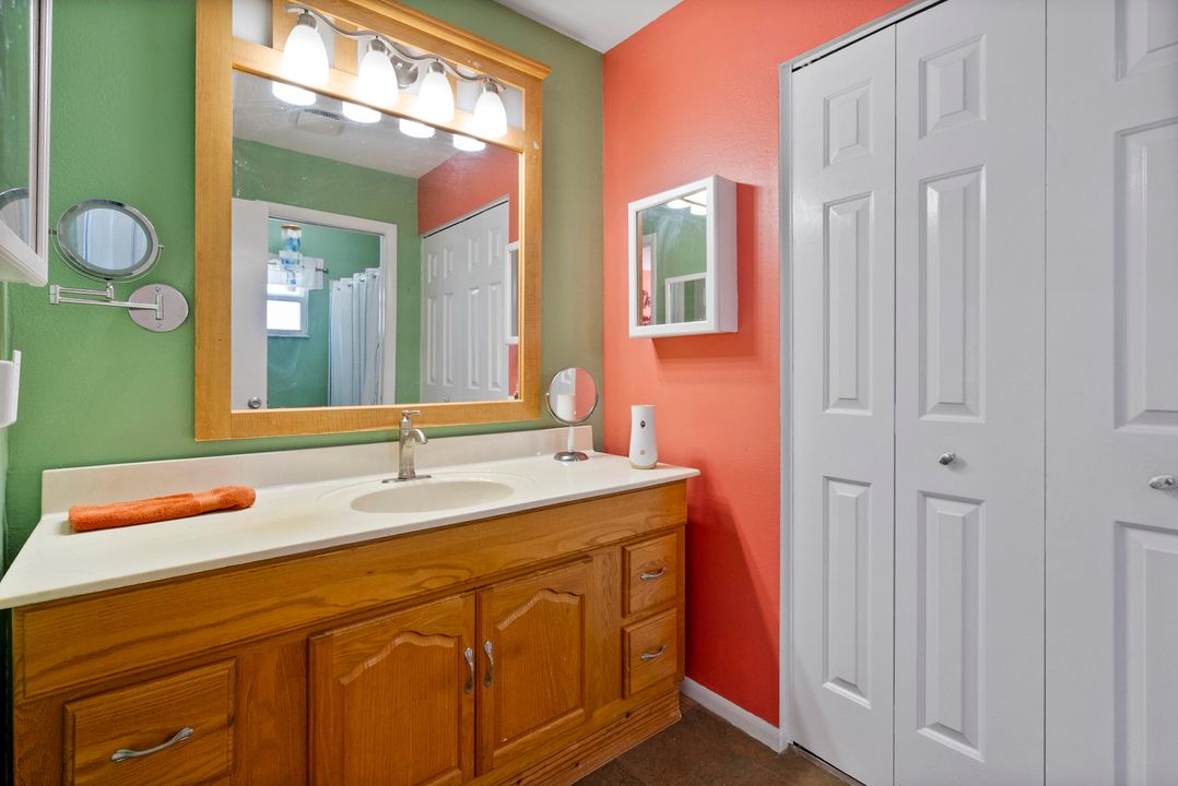 For Sale: $422,900 (3 beds, 2 baths, 1559 Square Feet)