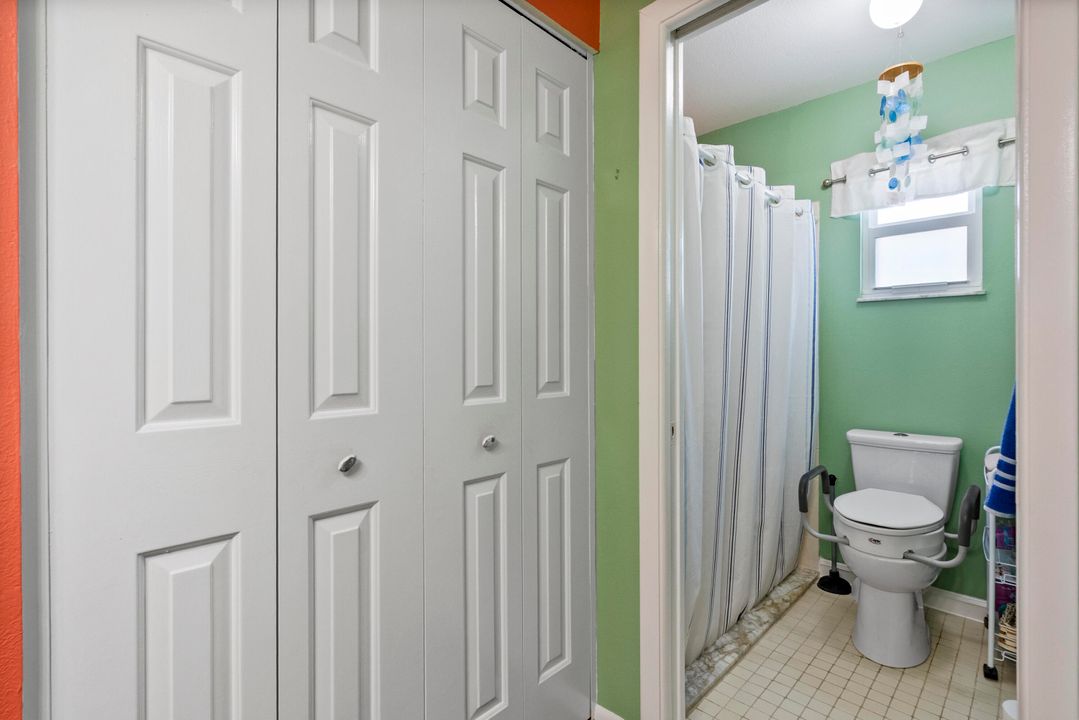 For Sale: $422,900 (3 beds, 2 baths, 1559 Square Feet)