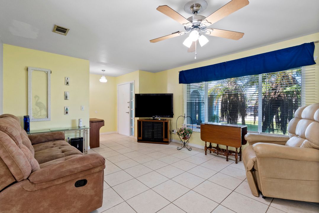 For Sale: $422,900 (3 beds, 2 baths, 1559 Square Feet)