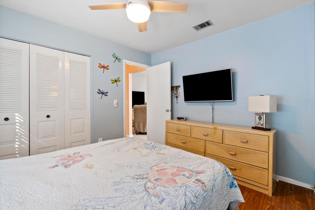 For Sale: $422,900 (3 beds, 2 baths, 1559 Square Feet)