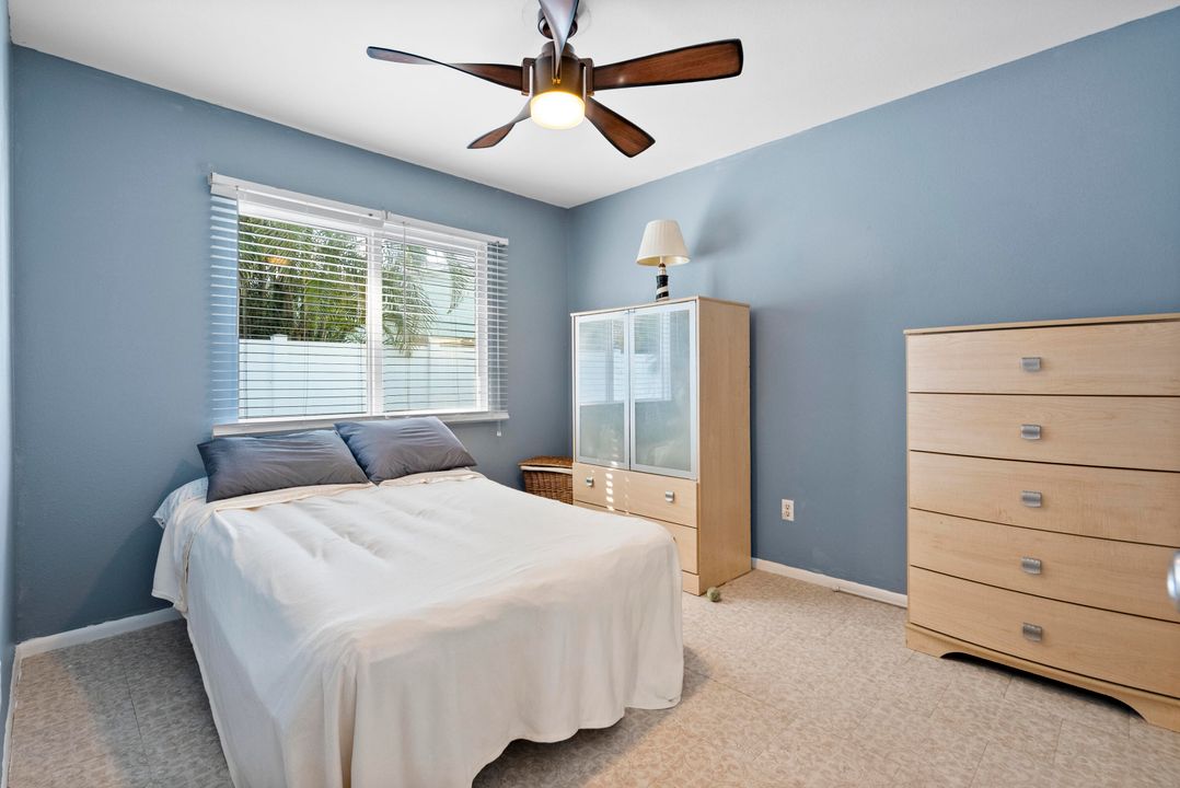 For Sale: $422,900 (3 beds, 2 baths, 1559 Square Feet)