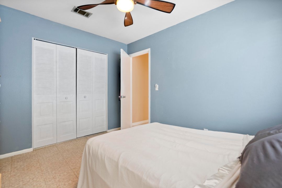 For Sale: $422,900 (3 beds, 2 baths, 1559 Square Feet)