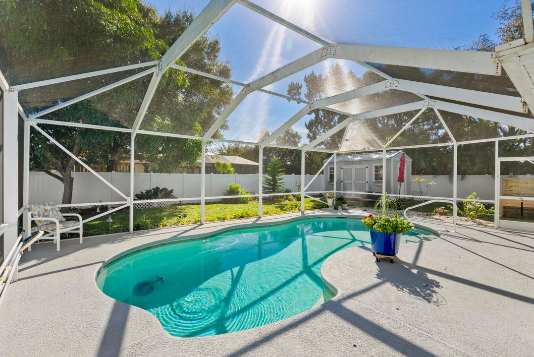 For Sale: $422,900 (3 beds, 2 baths, 1559 Square Feet)