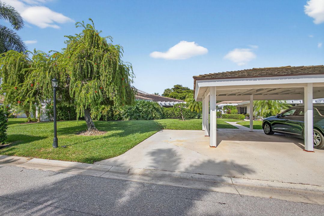 For Sale: $685,000 (2 beds, 2 baths, 1430 Square Feet)