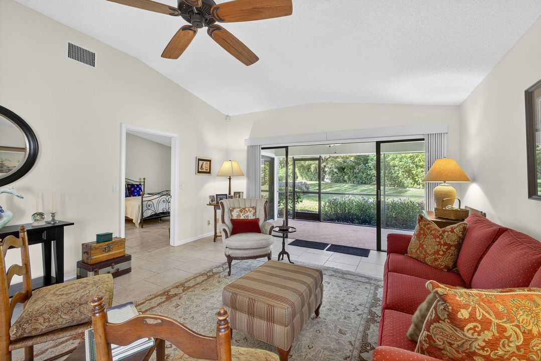 For Sale: $685,000 (2 beds, 2 baths, 1430 Square Feet)