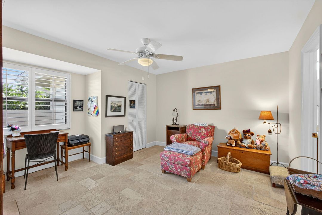 For Sale: $685,000 (2 beds, 2 baths, 1430 Square Feet)