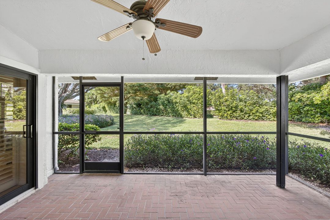 For Sale: $685,000 (2 beds, 2 baths, 1430 Square Feet)