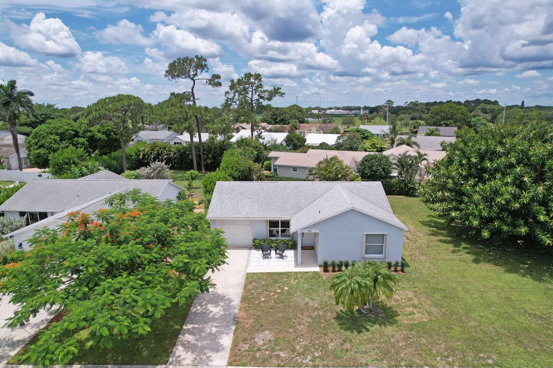 En Venta: $564,000 (3 camas, 2 baños, 1067 Pies cuadrados)