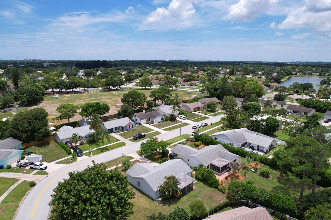 En Venta: $564,000 (3 camas, 2 baños, 1067 Pies cuadrados)