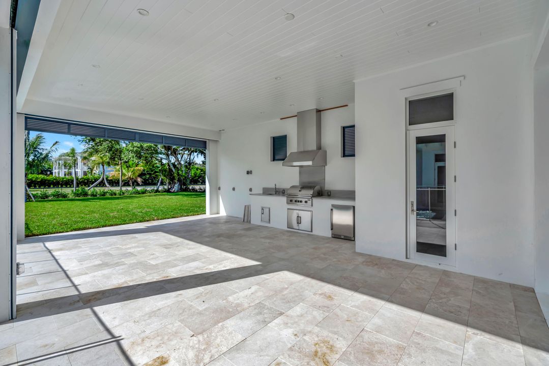 For Sale: $5,695,000 (4 beds, 4 baths, 5254 Square Feet)