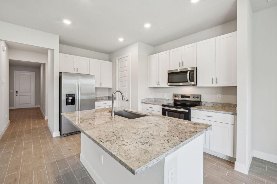 待售: $417,030 (3 贝兹, 2 浴室, 1654 平方英尺)