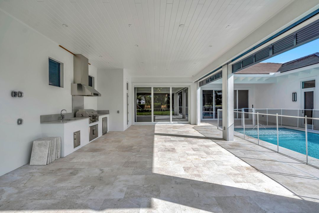 For Sale: $5,695,000 (4 beds, 4 baths, 5254 Square Feet)